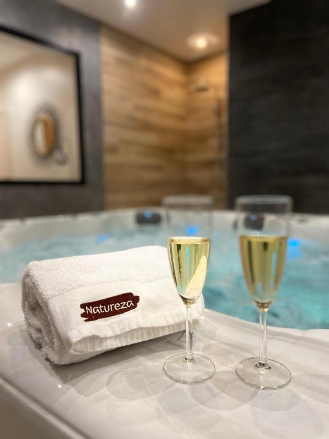 Plouvain Domaine Natureza Suite Momento מראה חיצוני תמונה
