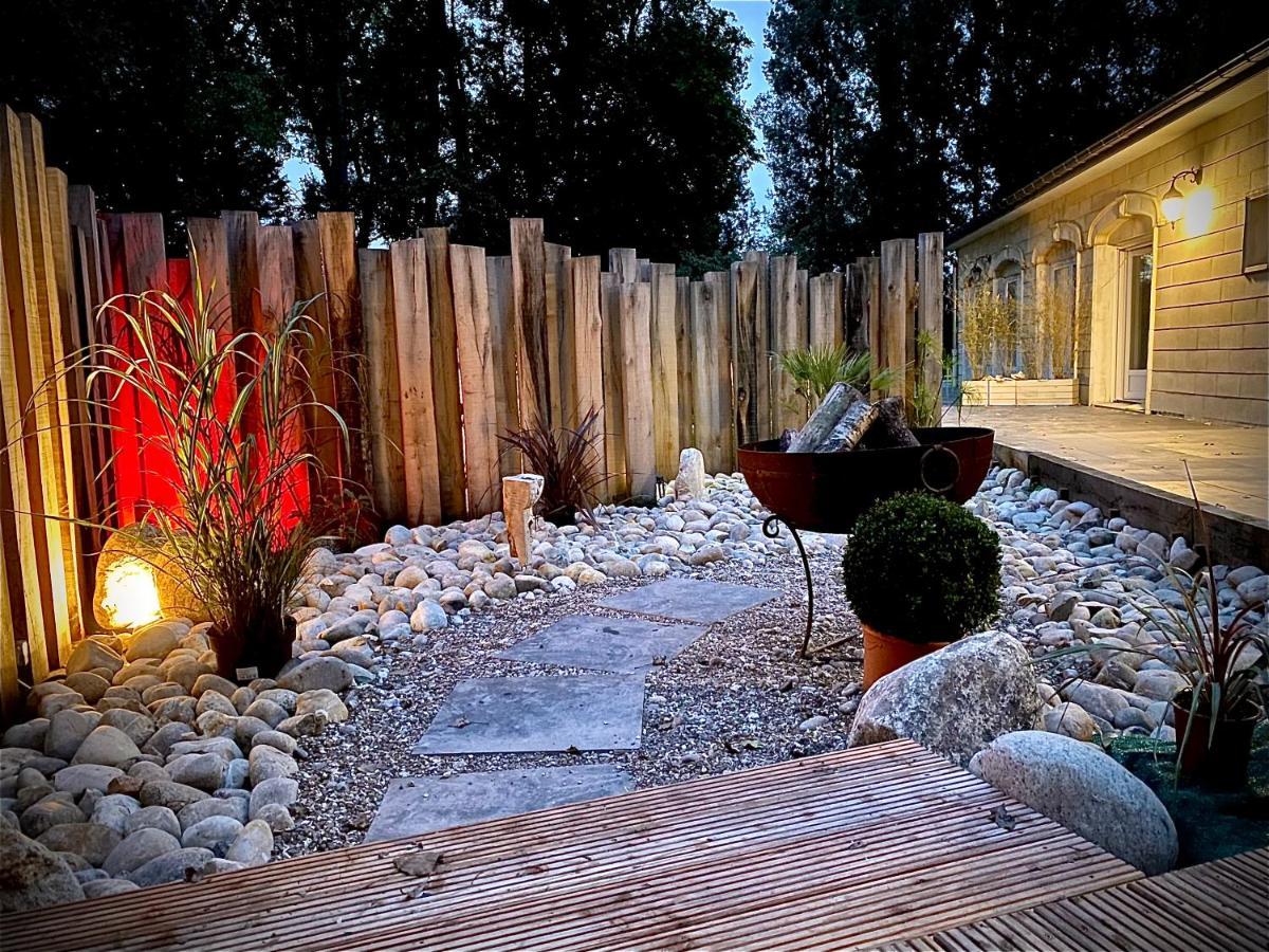 Plouvain Domaine Natureza Suite Momento מראה חיצוני תמונה